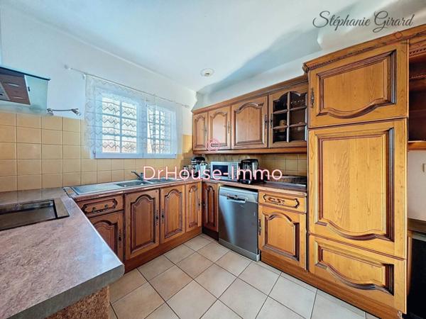 Maison à vendre 8 pièces de 200 m²