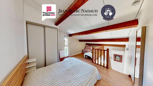 SAINT-RAPHAËL-2 PIÈCES DUPLEX DERNIER ÉTAGE-TERRASSE SUD-EST -MEUBLÉ & ÉQUIPÉ