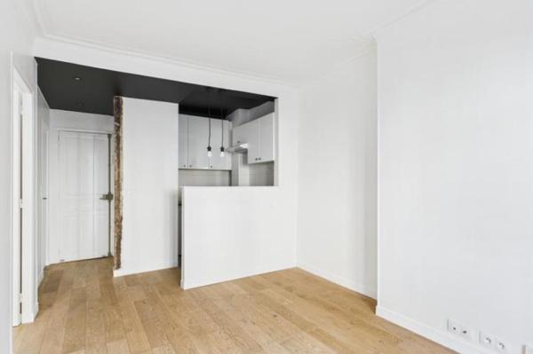 Vente - Appartement 2 pièces 30 m 2 Paris (75015)