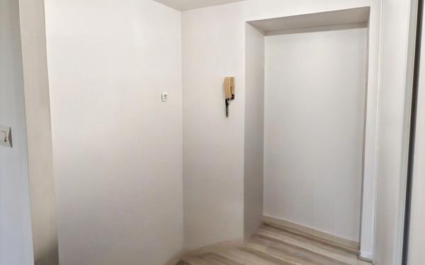 Appartement à vendre    2 pièces • 56 m2 Périgueux