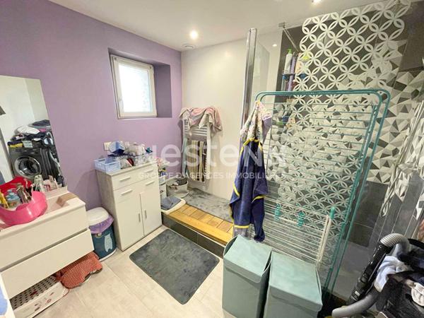 Corps de ferme Chaumont En Vexin / Double habitation / Dépendances / plus de 600 m² de bâtis