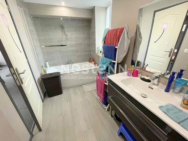 Corps de ferme Chaumont En Vexin / Double habitation / Dépendances / plus de 600 m² de bâtis