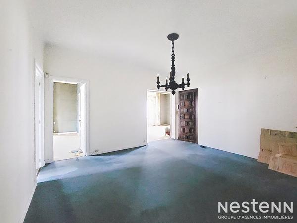 A Vendre Appartement de caractère de 144 m² dans une maison de Maître au coeur du centre historique d'Hendaye