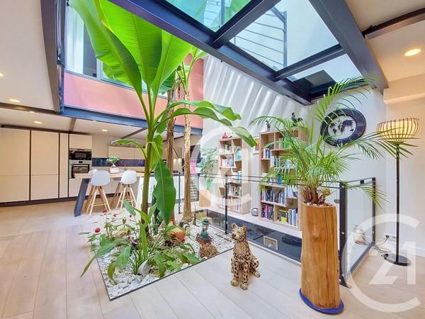 Appartement Loft à vendre  4 pièces - 147,50 m 2   ST REMY DE PROVENCE  - 13
