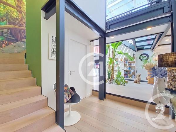 Appartement Loft à vendre  4 pièces - 147,50 m 2   ST REMY DE PROVENCE  - 13