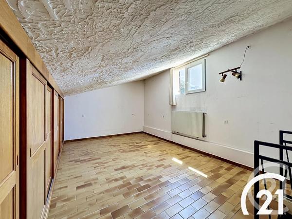 Maison à vendre  8 pièces - 189 m 2   TAILLADES  - 84