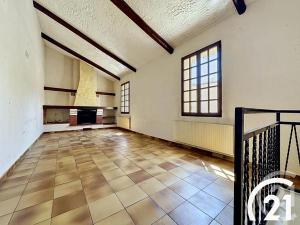 Maison à vendre  8 pièces - 189 m 2   TAILLADES  - 84