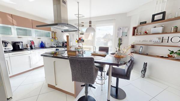 Maison d’exception aux volumes spectaculaires – Seltz