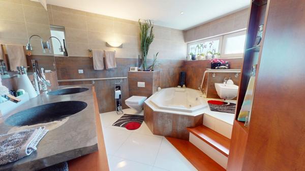 Maison d’exception aux volumes spectaculaires – Seltz