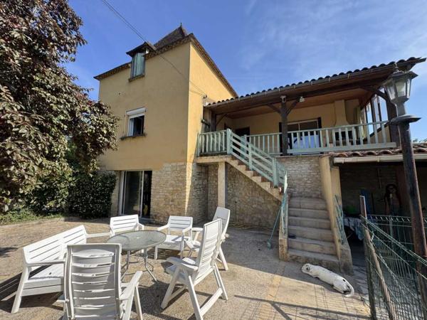 Maison contemporaine - Saint-cyprien Ensemble immobilier avec maison, deux logements indépendants, atelier et piscine