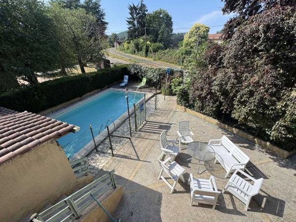 Maison contemporaine - Saint-cyprien Ensemble immobilier avec maison, deux logements indépendants, atelier et piscine