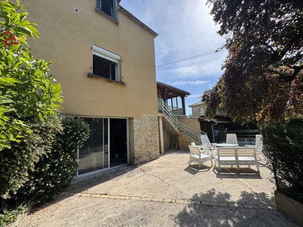Maison contemporaine - Saint-cyprien Ensemble immobilier avec maison, deux logements indépendants, atelier et piscine