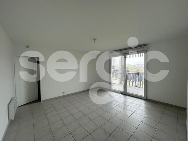 Location 3 Pieces 65 80000 Amiens 25 1511 01 0005