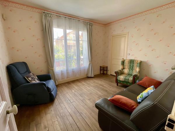 Vaires-sur-Marne (77360) Maison Familiale à Vaires-sur-Marne