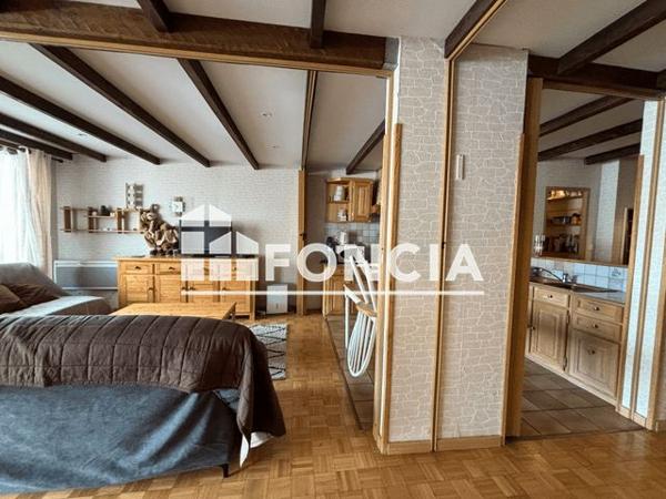 Appartement 4 pièces T4 F4 79 m² à Allos 04260 à vendre