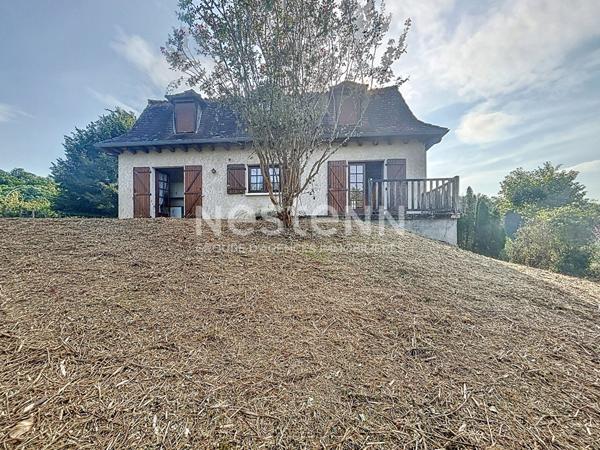 Grande et belle maison à vendre Beaulieu Sur Dordogne 158m2 - 5 Chambres - beaux volumes - garage - sous-sol complet - terrasses - Vue dégagée