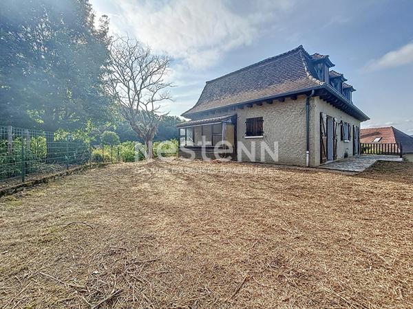 Grande et belle maison à vendre Beaulieu Sur Dordogne 158m2 - 5 Chambres - beaux volumes - garage - sous-sol complet - terrasses - Vue dégagée