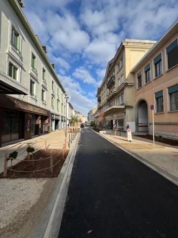 ANNEMASSE CENTRE (74100) - T5 HAUSSMANNIEN - 161 M²