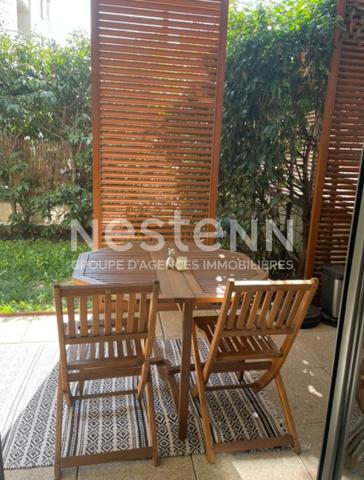 Appartement 2 pièces à vendre à Tassin-la-Demi-Lune - Rez-de-jardin, garage fermé