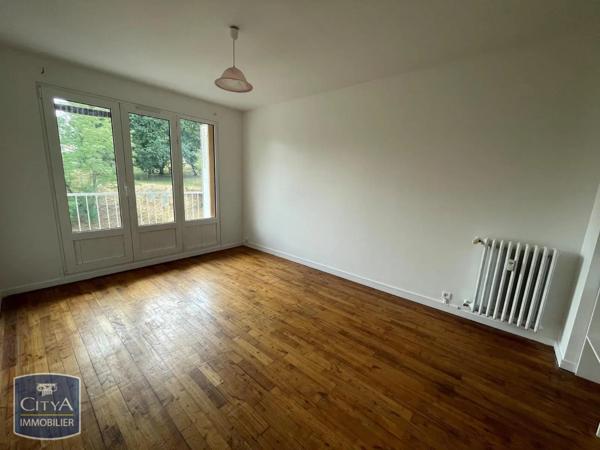 Appartement à louer 4 pièces 65.76m² Limoges (87000)