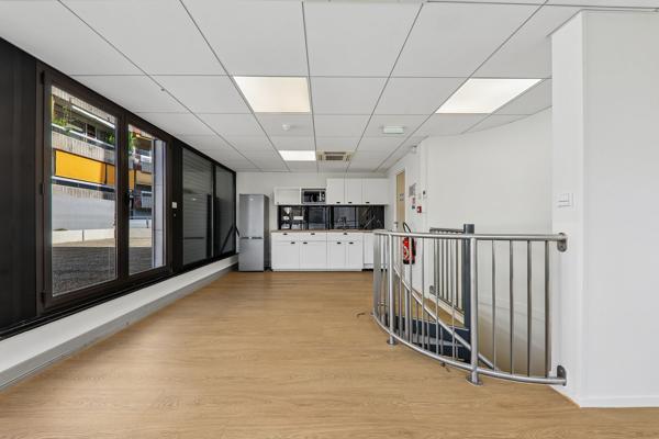 Bureaux 283,5 m² avec terrasse privative à louer à Paris 15e - Disponibilité immédiate