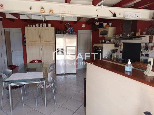 Maison de Charme 5 pièces 202 m2