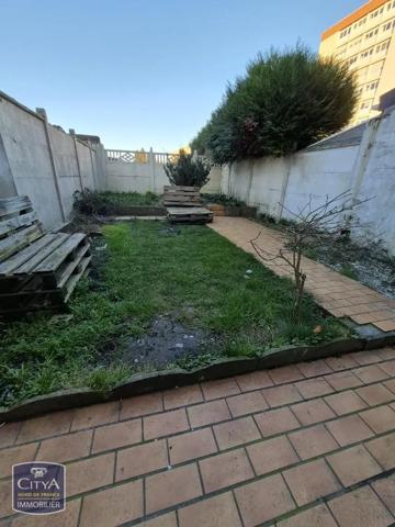 Appartement à louer 2 pièces 31.35m² Cambrai (59400)