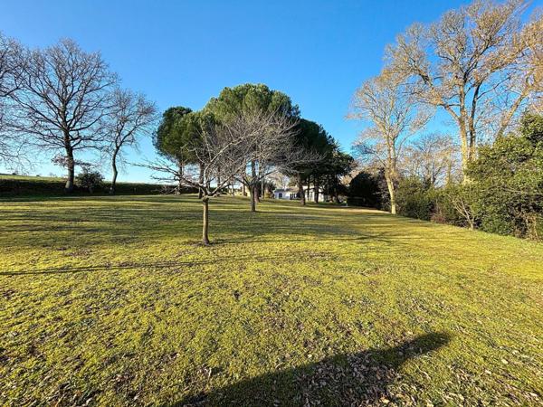 VILLA - 6 pièces - 154 m2