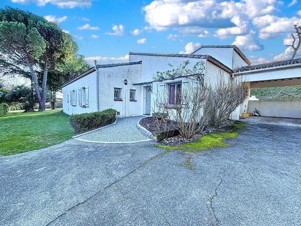 VILLA - 6 pièces - 154 m2