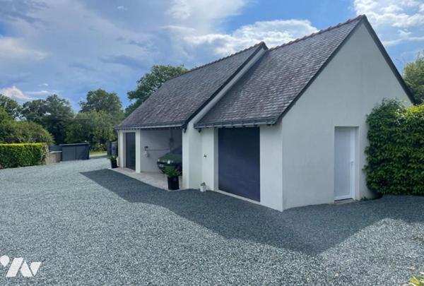 MAISON D'HABITATION TYPE LONGERE AVEC PISCINE