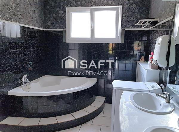 Maison individuelle de 169m² - Terrain 1196m²