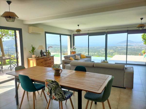 VILLA VUE MER 240 M2 - PROCHE D'AJACCIO  Eccica-Suarella (20117)