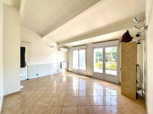MAISON CONFLANS STE HONORINE - 5 PIÈCES - 115m² €375 000 ** - Référence 7874