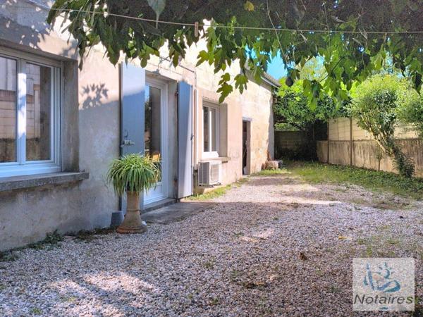 Maison à vendre à Créon en Gironde (33670), ref : 045/2202   
CENTRE