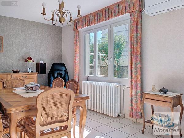 Maison à vendre à Créon en Gironde (33670), ref : 045/2202   
CENTRE