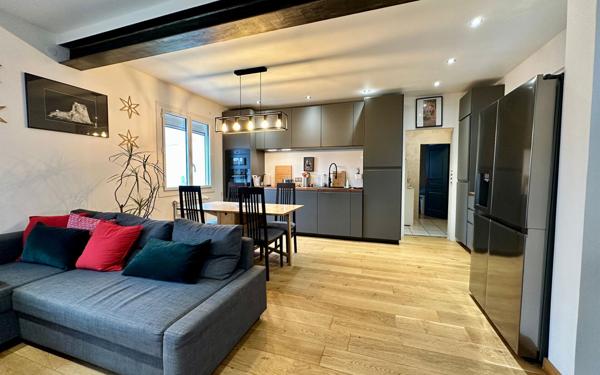 Maison à vendre    3 pièces •  Cenon