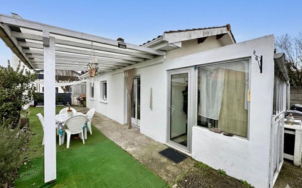 Maison à vendre    3 pièces •  Cenon