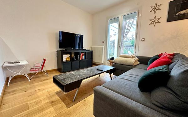 Maison à vendre    3 pièces •  Cenon