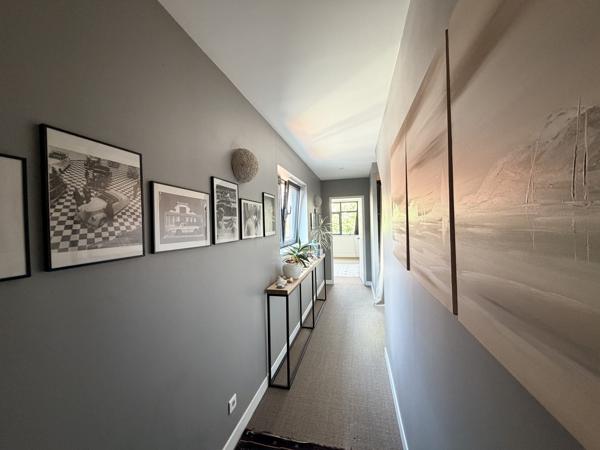À vendre - Maison contemporaine, 7 pièces située à Villeneuve-d'Ascq (59491)