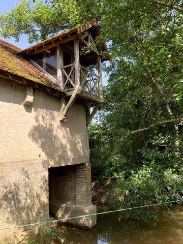 La ferme Bressane et son ancien moulin