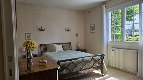 Casteljaloux (47700) Plain pied de type "Landaise" proche centre ville