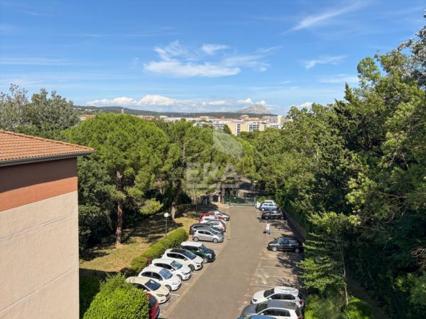 AIX EN PROVENCE - T4 76m2 avec terrasse et box sous sol