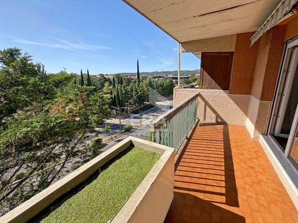 AIX EN PROVENCE - T4 76m2 avec terrasse et box sous sol