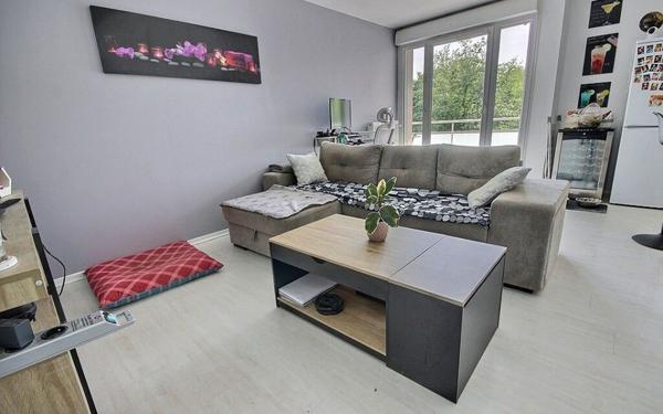 Appartement à vendre    2 pièces • 44,60 m2 Élancourt