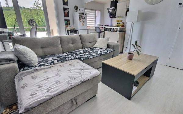 Appartement à vendre    2 pièces • 44,60 m2 Élancourt