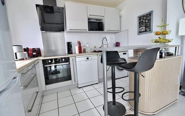 Appartement à vendre    2 pièces • 44,60 m2 Élancourt
