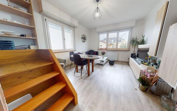 Appartement à vendre    4 pièces • 99,81 m2 Wolfisheim