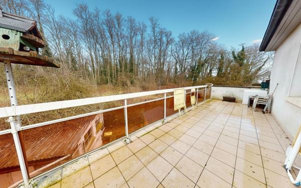 Appartement à vendre    4 pièces • 99,81 m2 Wolfisheim