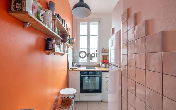 Appartement à vendre    3 pièces • 57,18 m2 Paris 12
