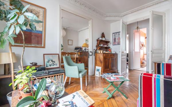 Appartement à vendre    3 pièces • 57,18 m2 Paris 12